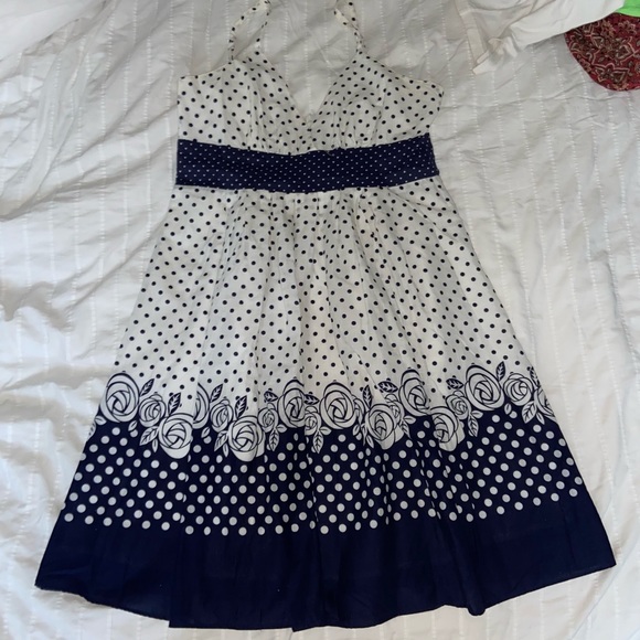 Navy blue and white floral dress - Picture 2 of 5